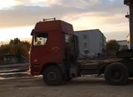 給遼寧某企業(yè) 裝載超長 、超寬 、超重設(shè)備